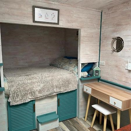 The Old Garage Apartment Saltdean ภายนอก รูปภาพ